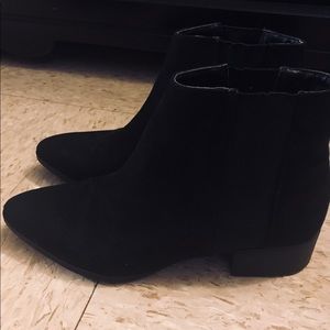 Ankle boots